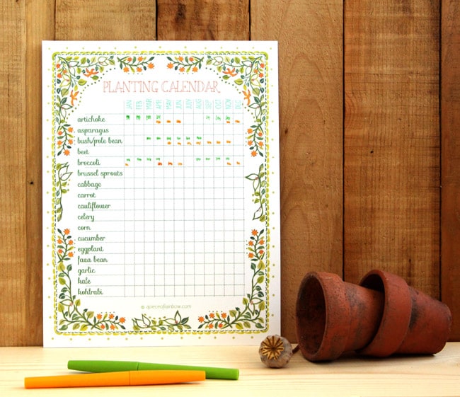 A set of beautiful and free printable planting calendar that you can customize | A Piece Of Rainbow