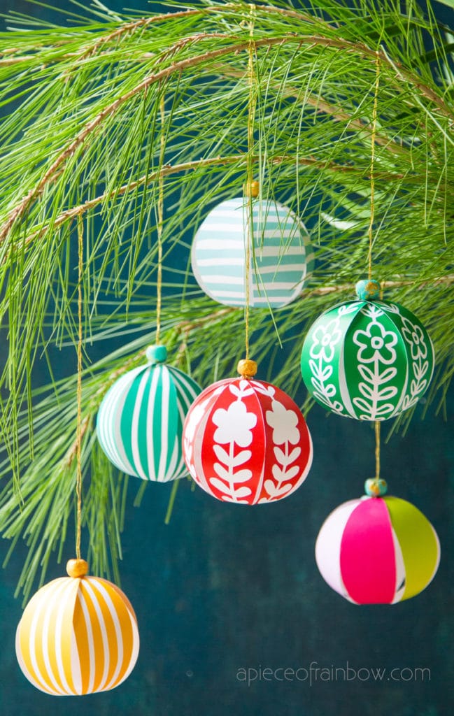 beautiful Christmas crafts DIY paper ornaments  and decorations 