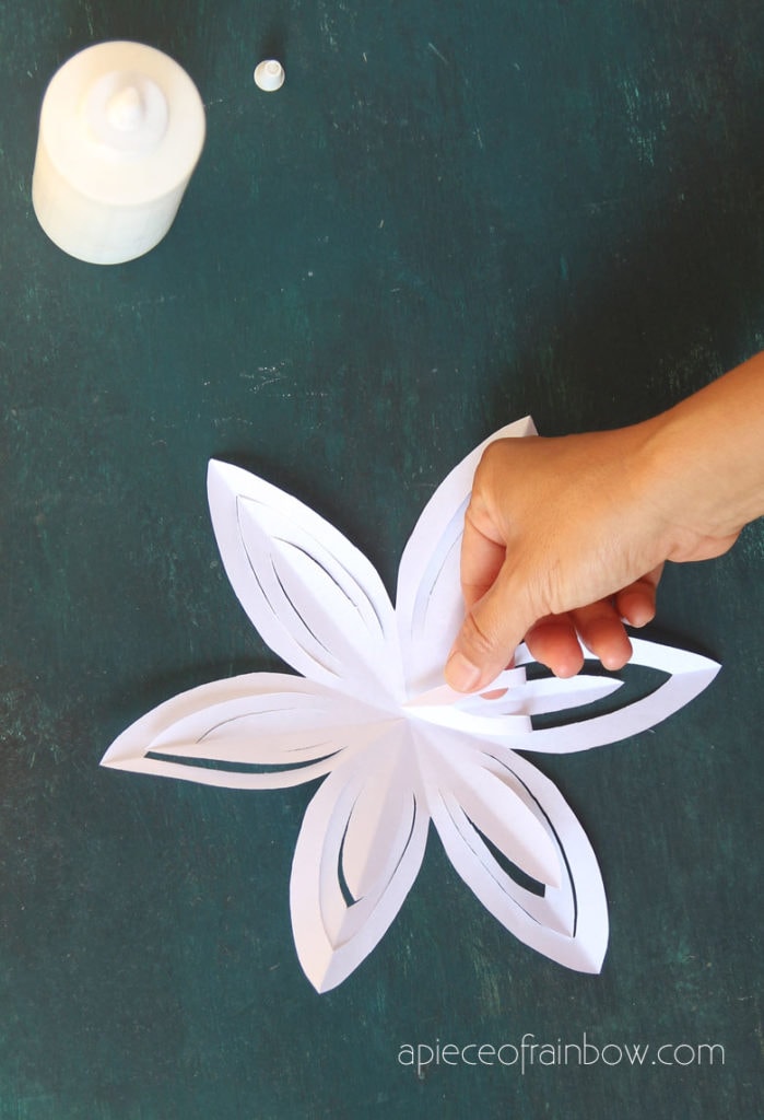 glue 3d paper snowflake