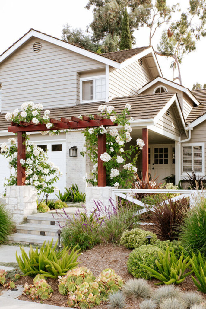 Modern farmhouse garden landscaping design ideas