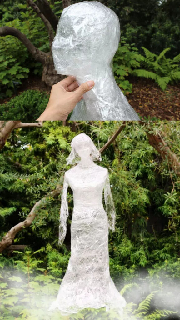 How to make Halloween ghosts outdoor decorations