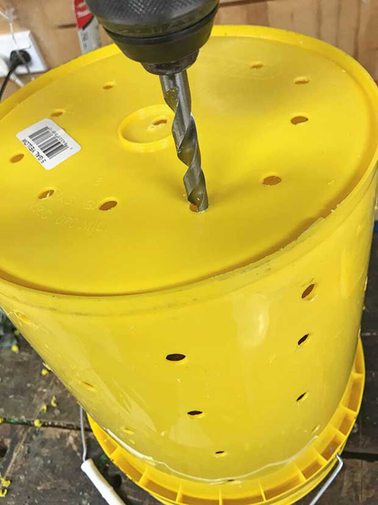 In ground worm bins DIY underground worm farm